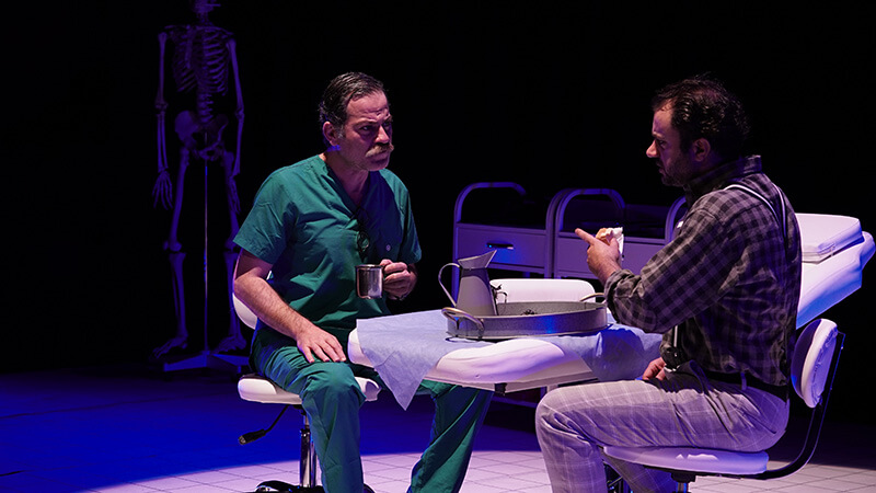 Ermişler ya da Günahkarlar: Gerçek ile Kurgu Arasında