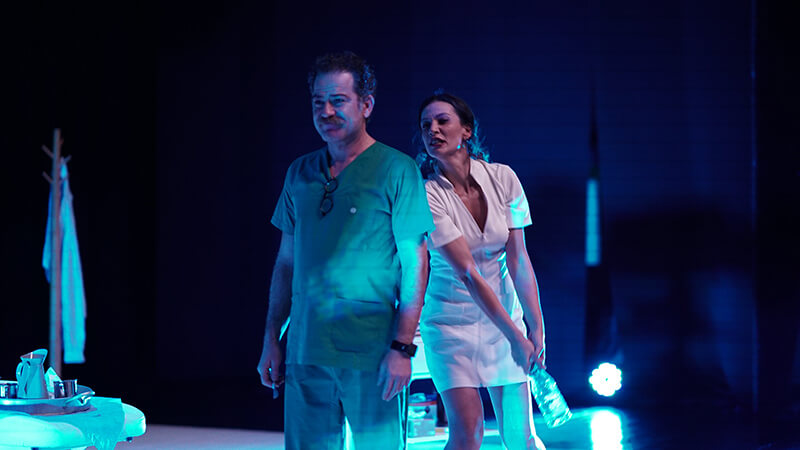 Ermişler ya da Günahkarlar: Gerçek ile Kurgu Arasında