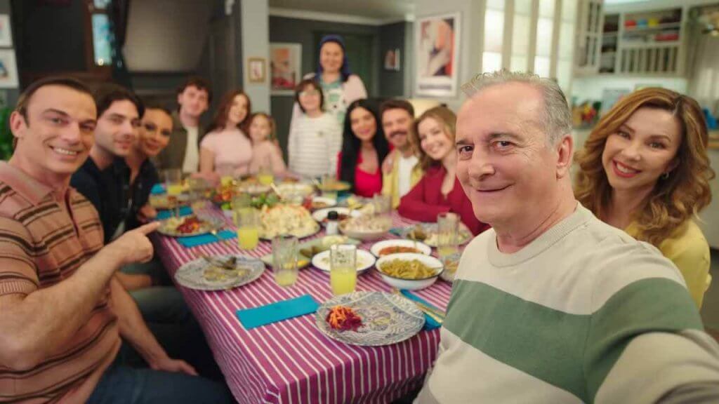 Sihirli Annem Hepimiz Biriz: Çocukluk Anılarımızın Sihri Hala Var mı?