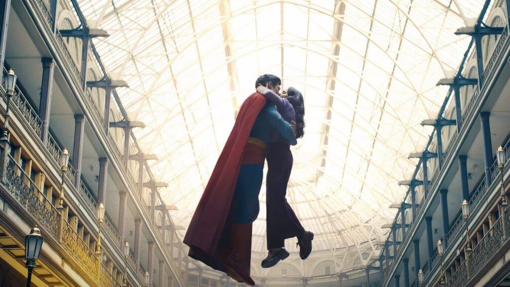 Superman: Umut Yaşadıkça Geri Gelir