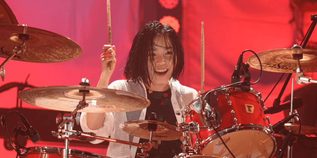 Glass Heart: Çokça Müzik ve Bir Tutam Aşk