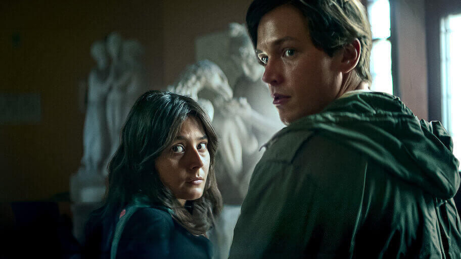 An Honest Life: Aidiyetsiz