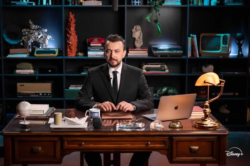 Sekizinci Aile: Perde Arkasında Dünyayı Yöneten Basmacıgiller