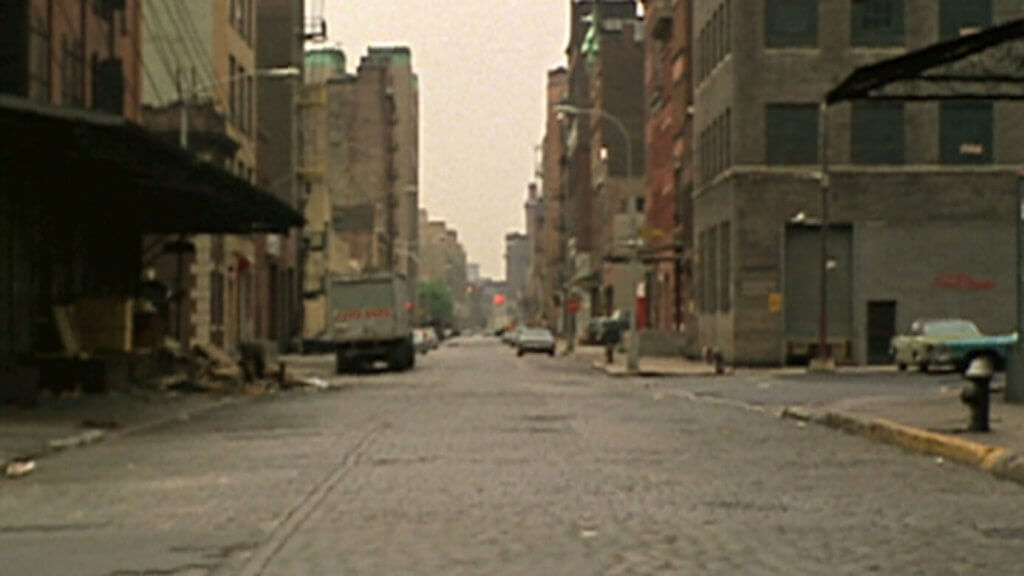 News from Home: Yitip Giden Zaman