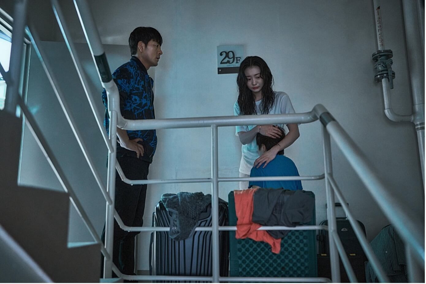 The Great Flood: Anneliğin Kodlaması