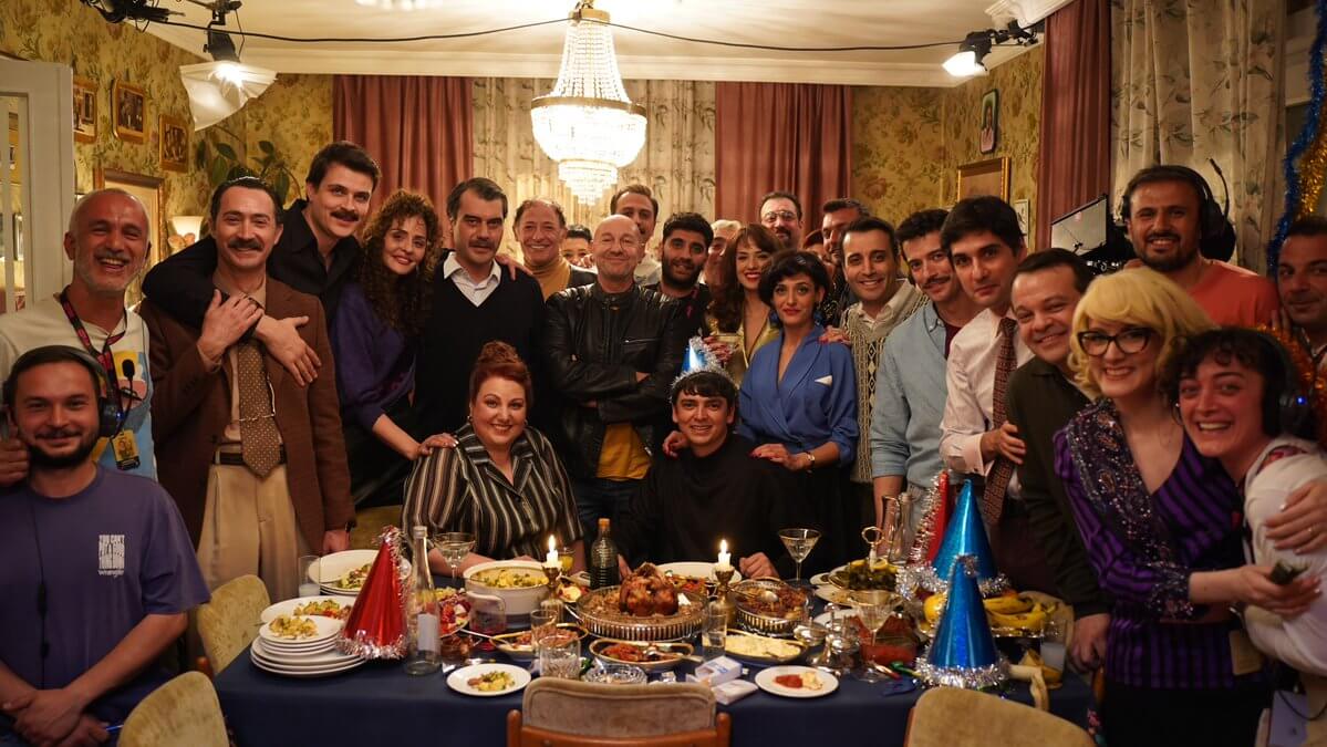 Adile: Bir Hatıranın Çizgileri Arasında Kalan Hikaye