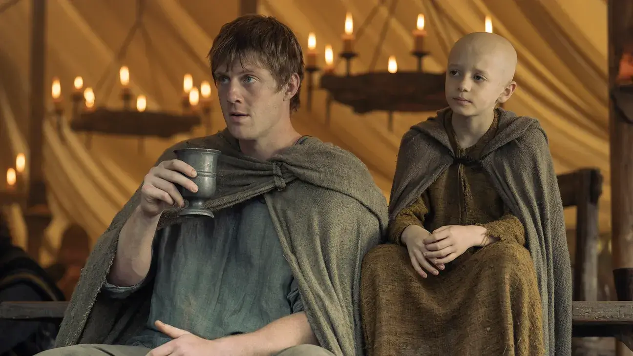 A Knight of the Seven Kingdoms dizinden Egg ve Dunk