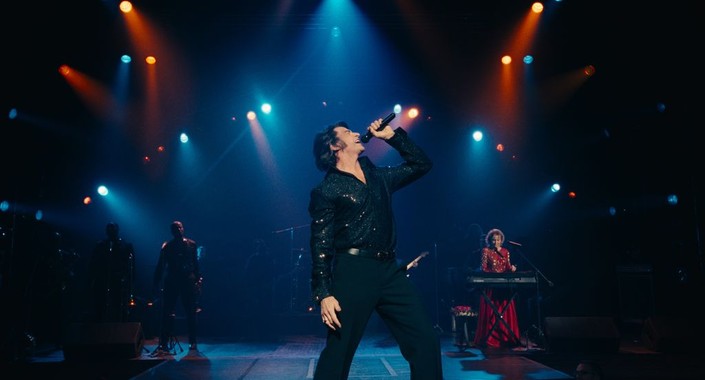 Song Sung Blue: Kalpten Uyarlanan Gerçek Bir Hikaye