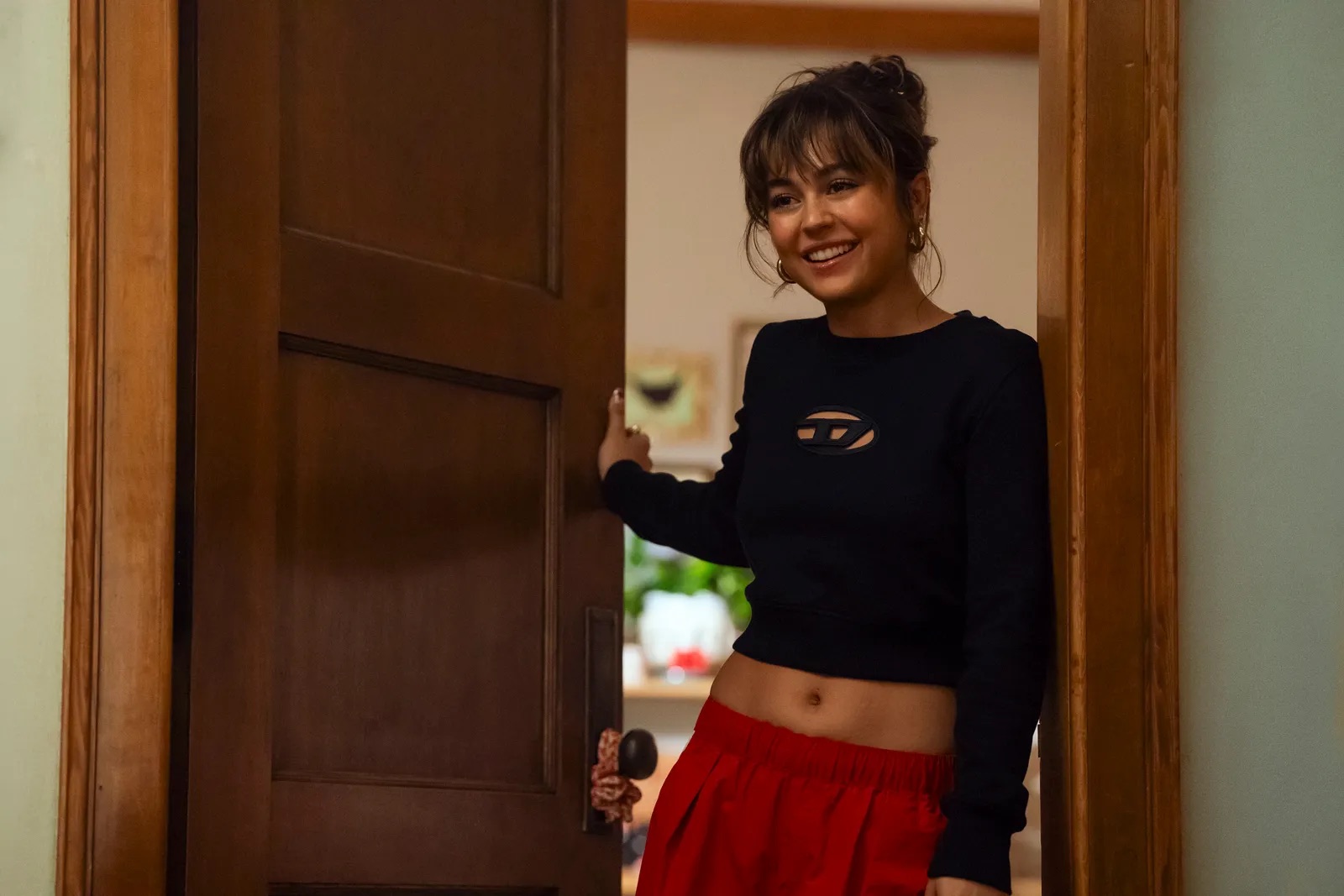 Off Campus: Prime Video’nun Yeni Gençlik Dizisi Nasıl?