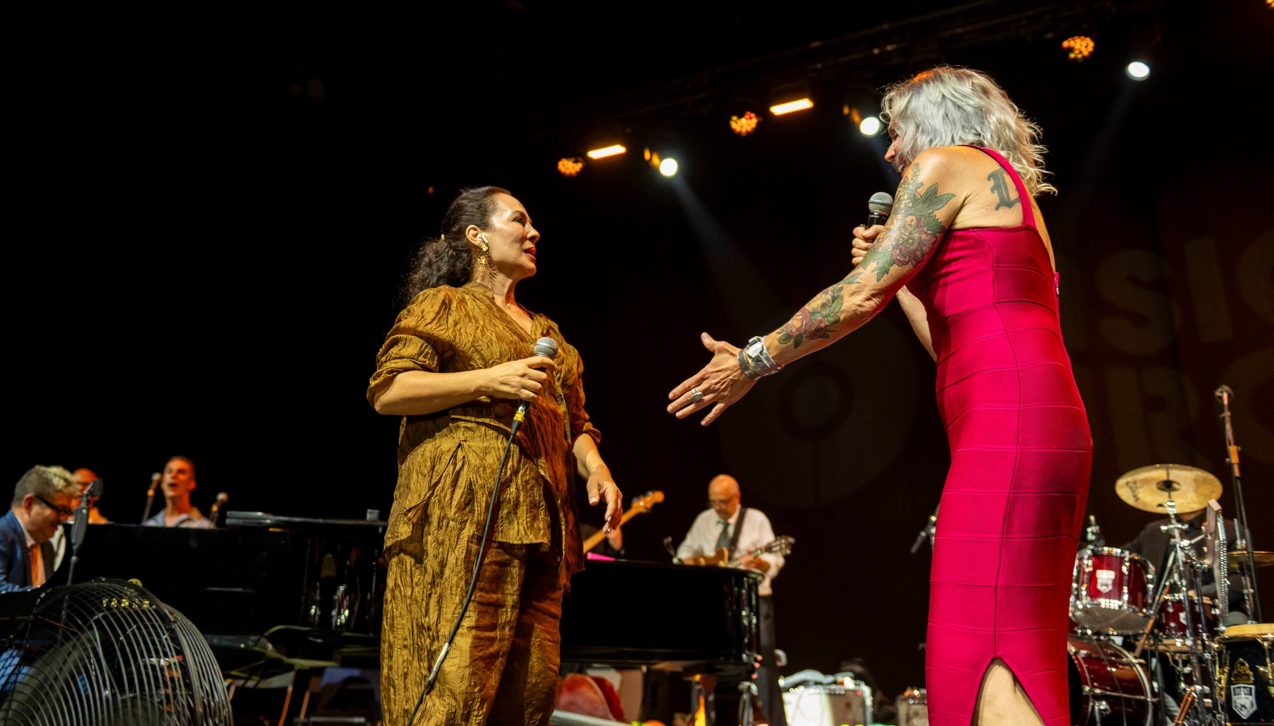 Pink Martini - İstanbul Konseri: Harbiye’de Kıpır Kıpır Bir Yaz Gecesi Rüyası