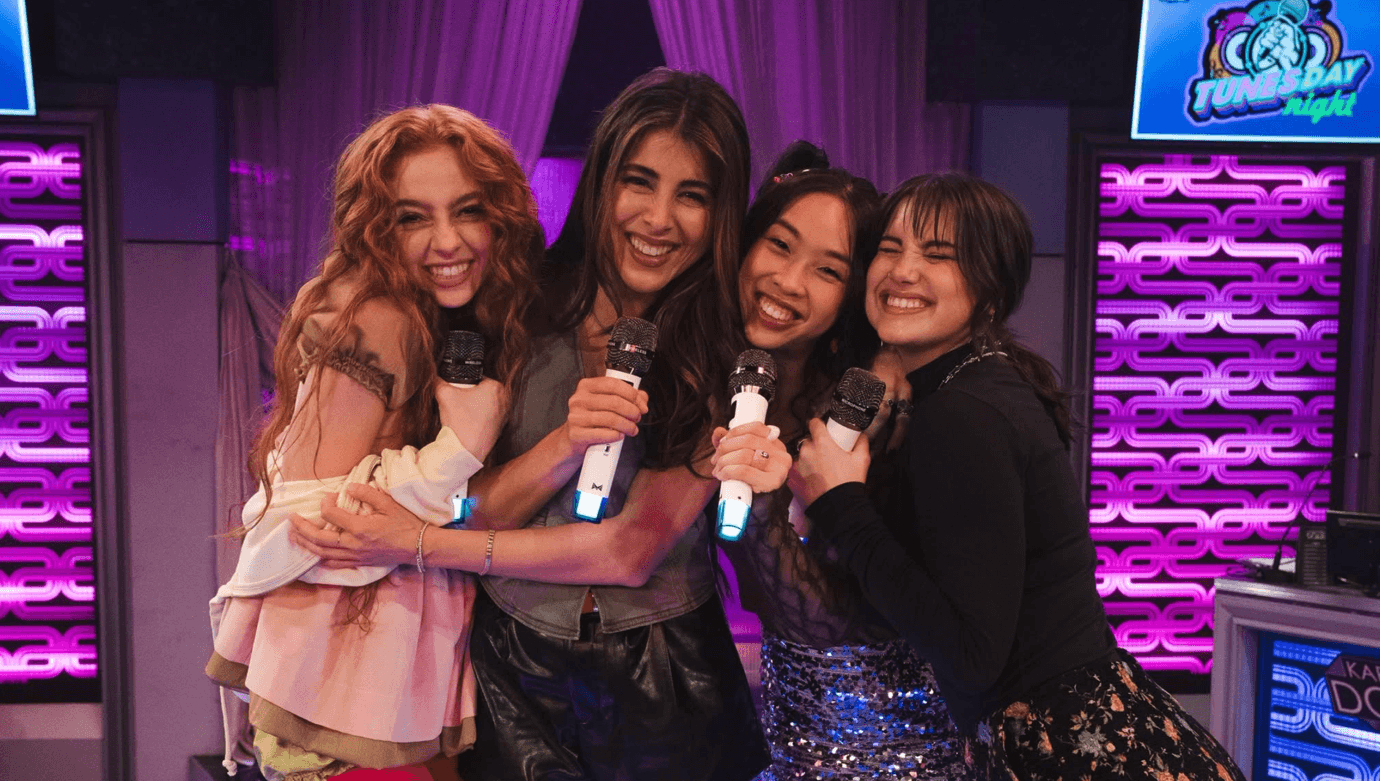 Hollywood Arts: Nickelodeon Efsanesine Yeni Nesil Dokunuş